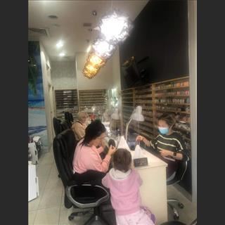 Cần sang shop nails vùng biển hướng Geelong vào là có income