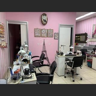 Shop nail và spa đã hoạt động 12 năm tại Liverpool cần sang lại