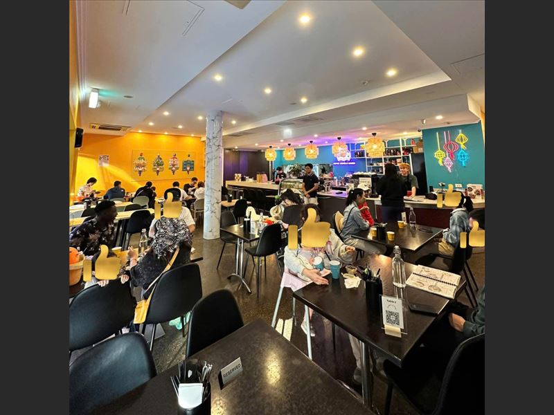 Sang nhà hàng doanh thu tốt, khách quen đông vùng Wentworth Point, NSW 